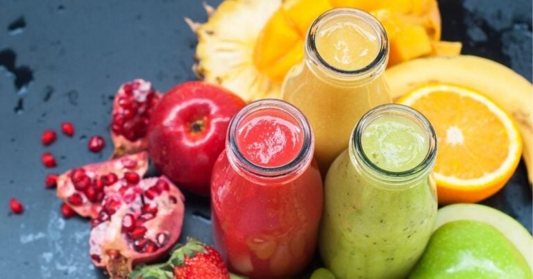 20 Healthy Superfood Smoothies To Start Your Day Off Right Insanely Good