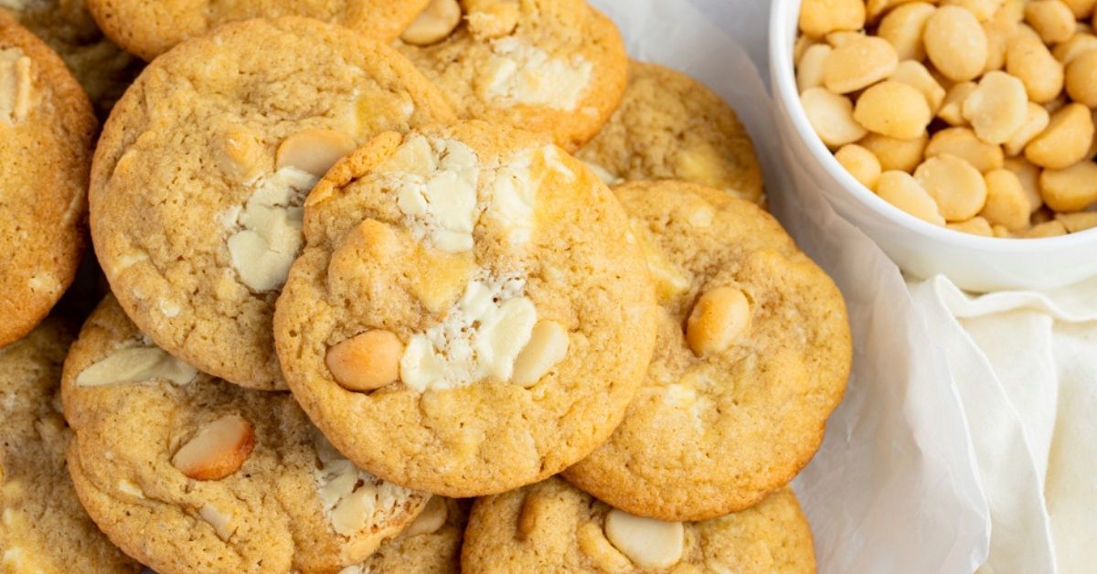 Sweet and Buttery White Chocolate Macadamia Nut Cookies