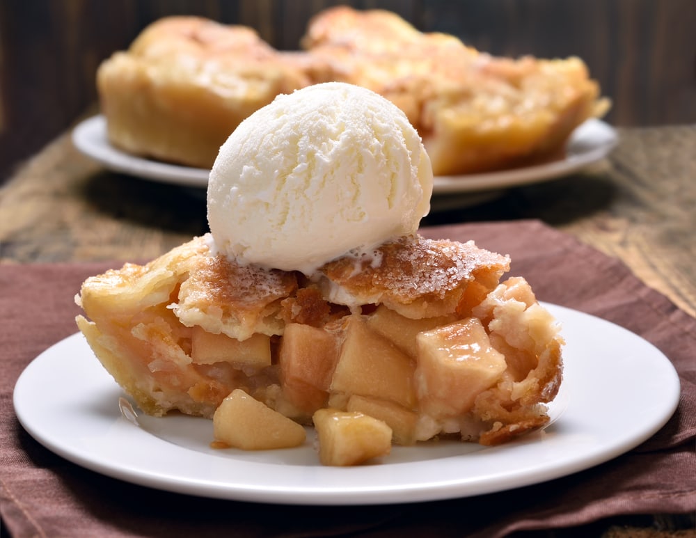 Apple Pie With Vanilla Ice Cream
