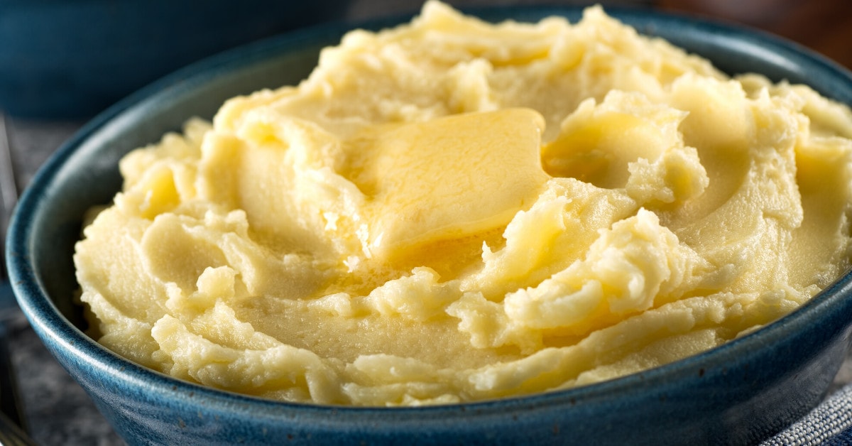 How to Thicken Mashed Potatoes (7 Simple Ways)