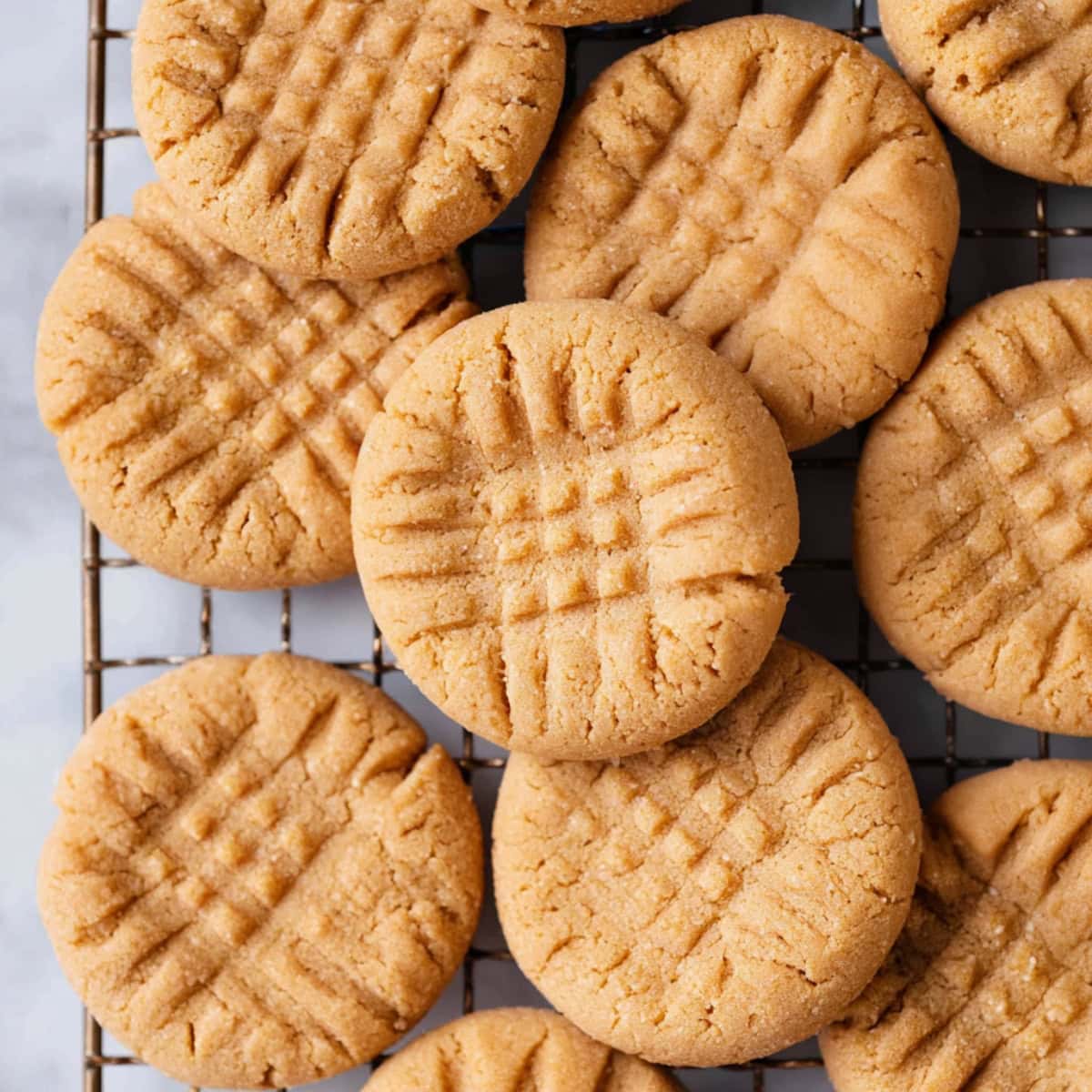 Bisquick peanut butter cookies in a cooling rack, top view