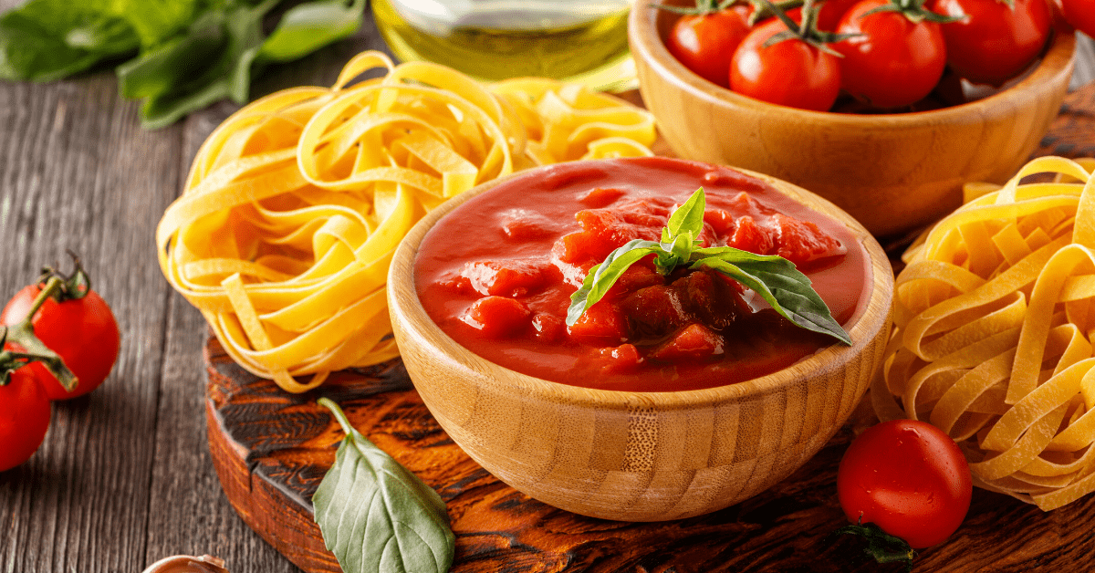 How to Thicken Spaghetti Sauce (7 Simple Ways)