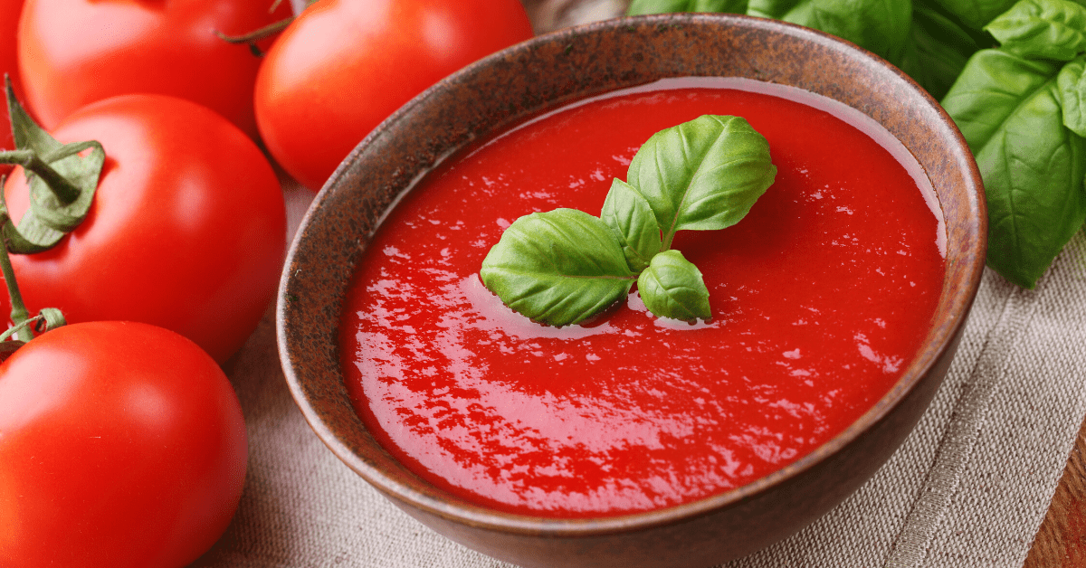 What to Eat with Tomato Soup