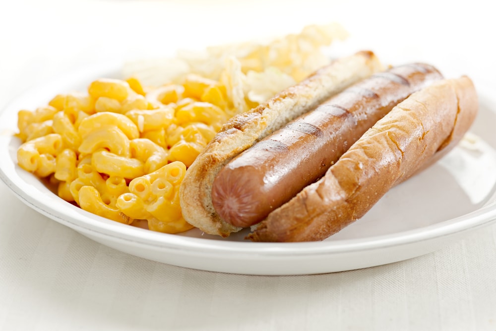 Mac and Cheese With Hot Dog