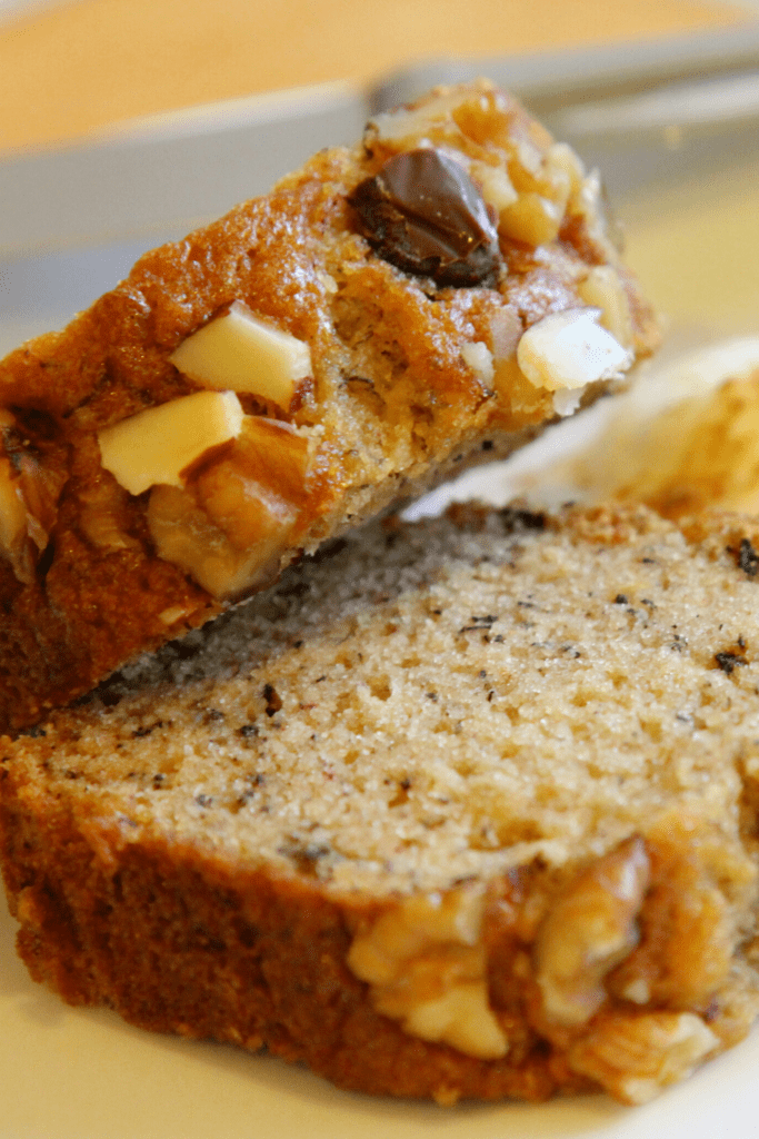 Homemade Bisquick Banana Bread With Nuts