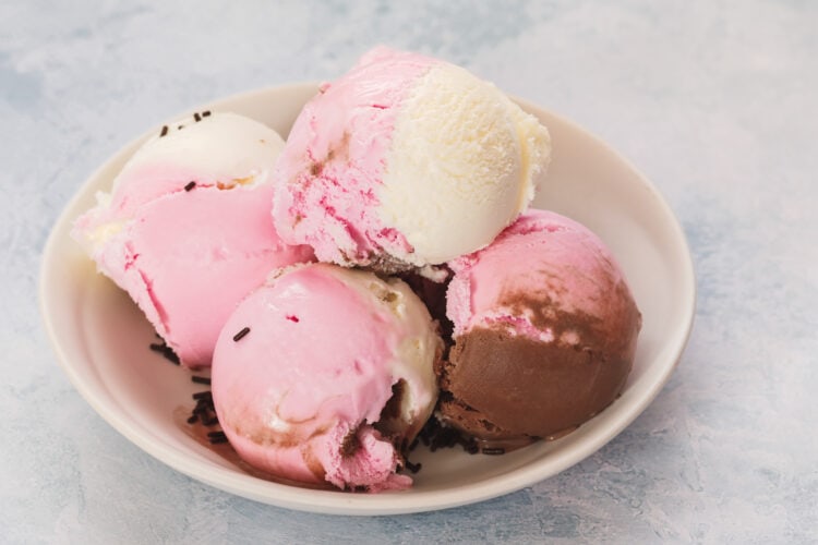 30 Irresistible Ice Cream Flavors - Insanely Good