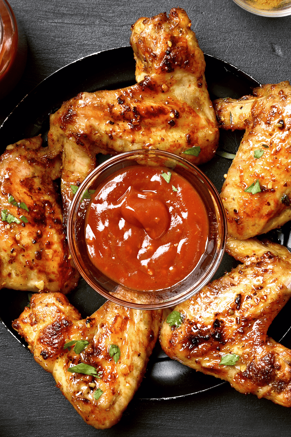 How To Reheat Chicken Wings So They Stay Juicy and Delicious Insanely