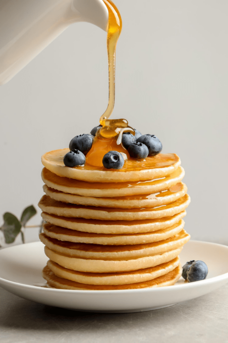 25 Best Pancake Toppings - Insanely Good