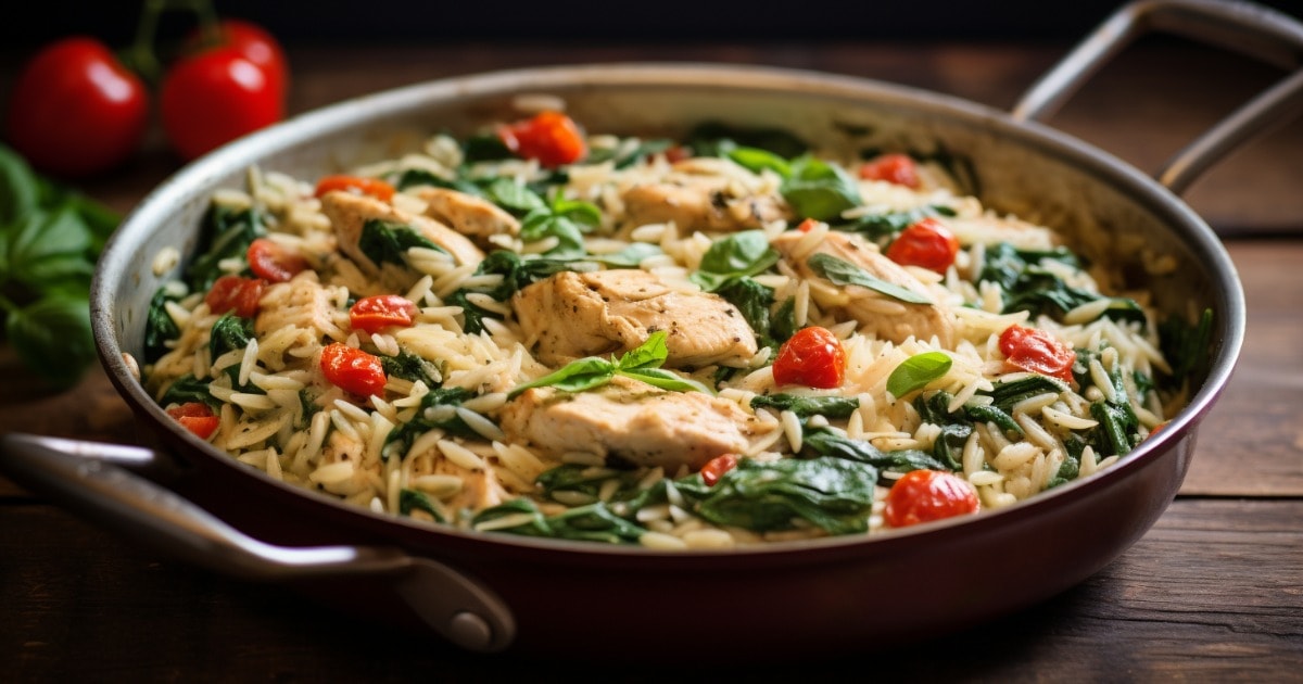 https://insanelygoodrecipes.com/wp-content/uploads/2020/10/Creamy-Tuscan-Chicken-and-Orzo.jpg