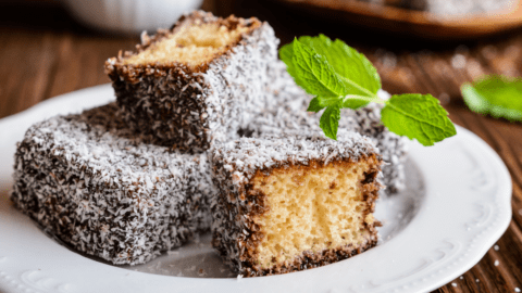 Homemade Chocolate Lamingtons
