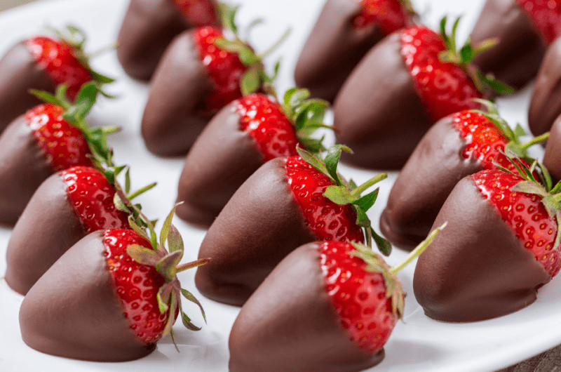 24 Best Strawberry Dessert Recipe Collection