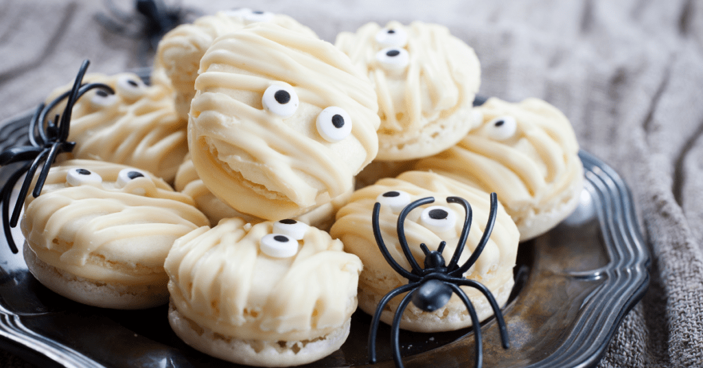 Halloween mummy cookies