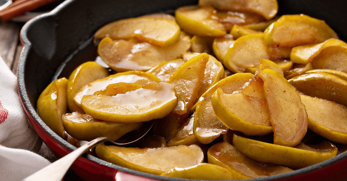 Homemade Fried Apples with Cinnamon