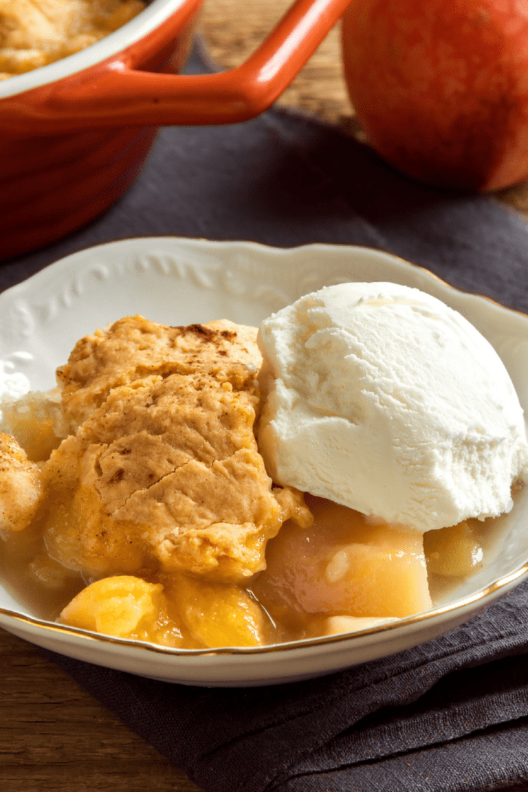 Trisha Yearwood Peach Cobbler - Insanely Good