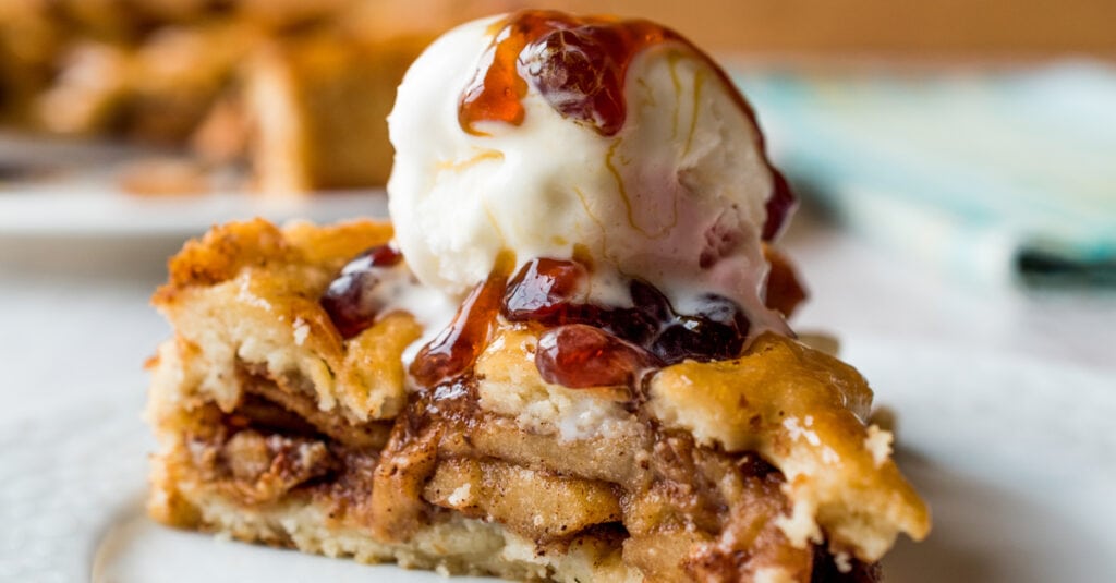 25 Best Christmas Pies Insanely Good