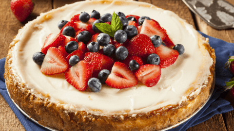 Homemade Cheesecake with Blueberries and Strawberries