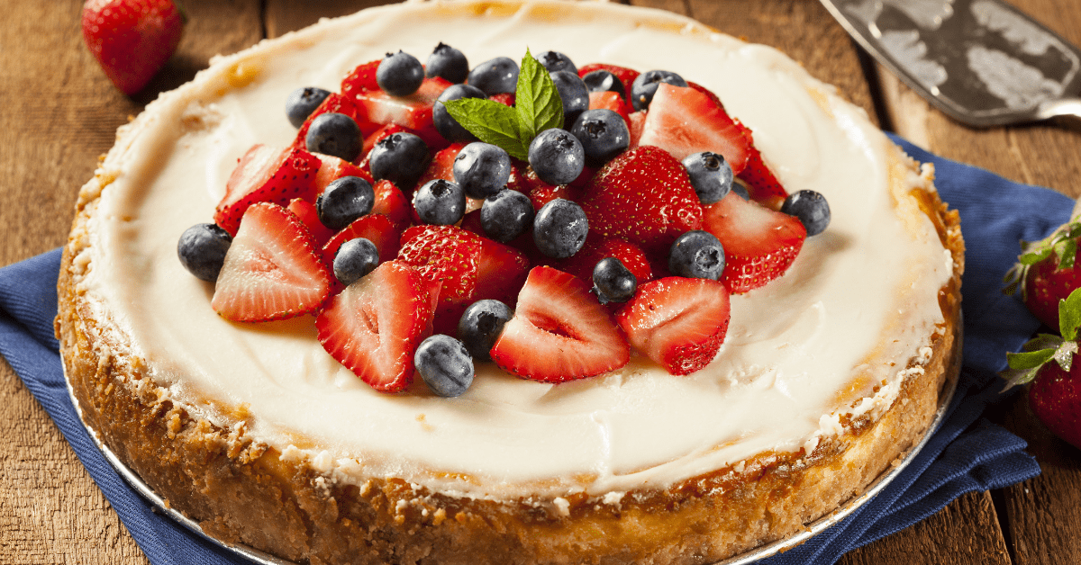 Homemade Cheesecake with Blueberries and Strawberries