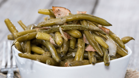 Canned Green Beans with Bacon