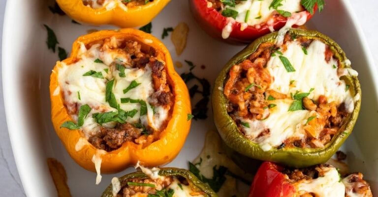 Homemade Cheesy Stuffed Bell Peppers with Ground Beef and Rice