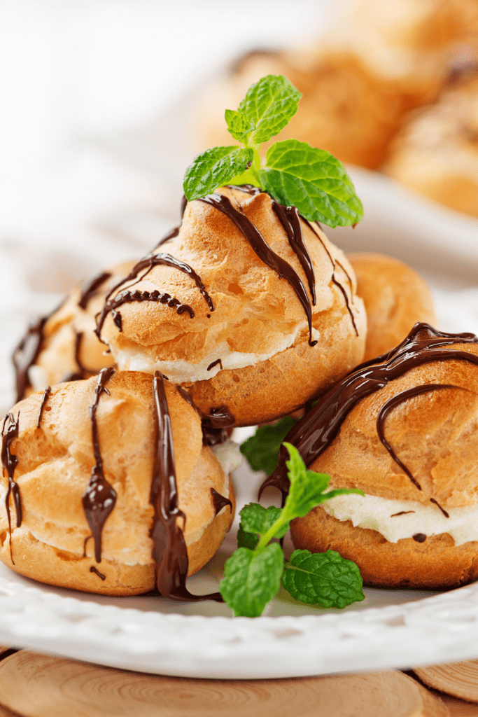 Cream Puff Pastry with Chocolate Glaze