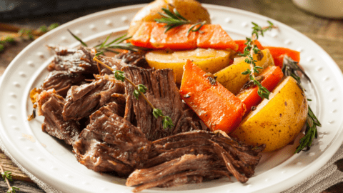 Slow Cooker Beef Pot Roast with Carrots and Potatoes