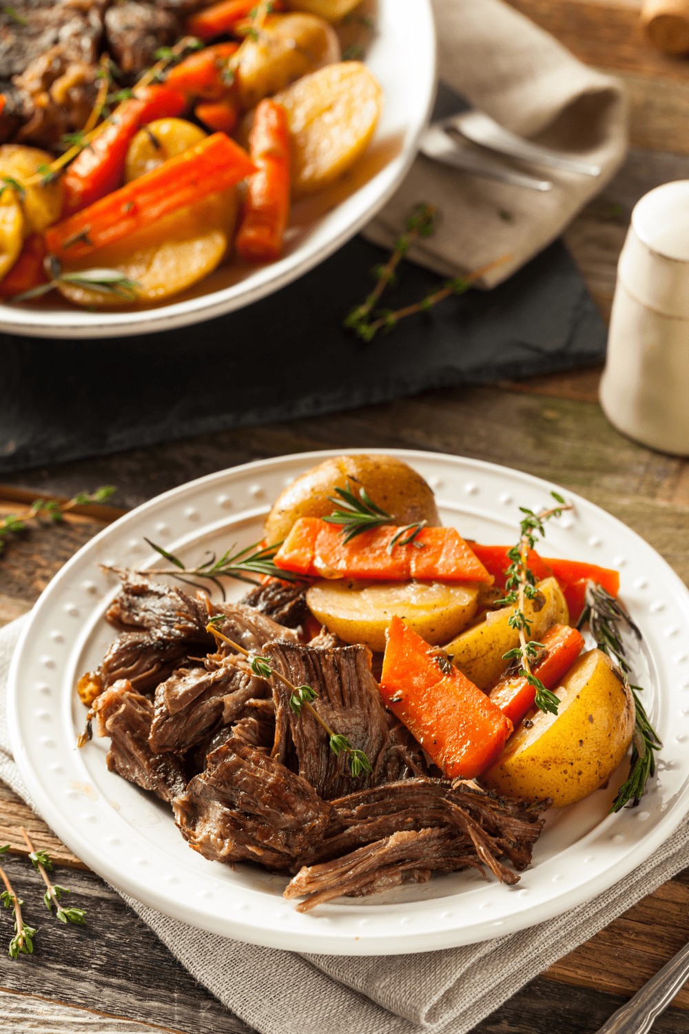 26 Easy Beef Crockpot Recipes – Insanely Good