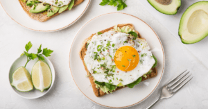 Avocado Toast with Spinach and Fried Egg
