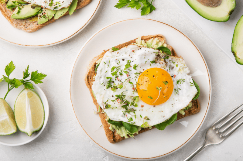 50 Avocado Recipes (For Breakfast, Lunch, or Dinner)