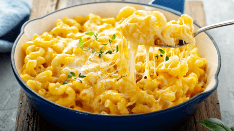 Homemade Cheesy Mac and Cheese