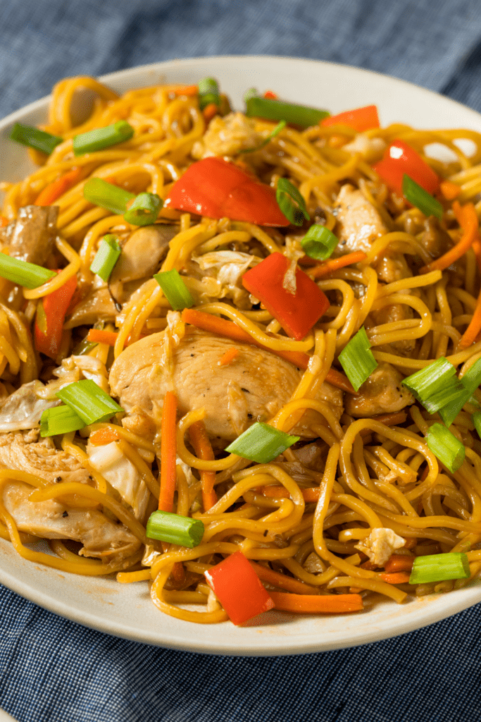 Yakisoba Chicken with Vegetables