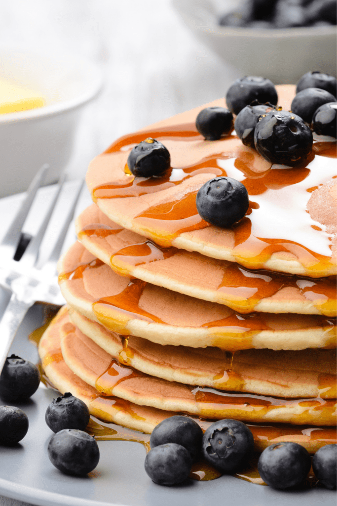 Pancakes with Blueberries and Maple Syrup