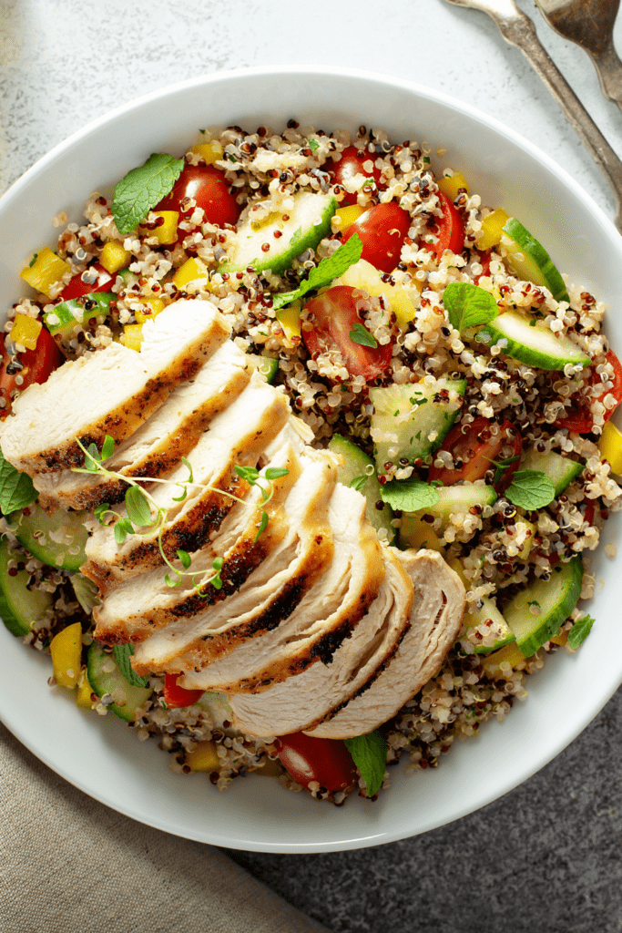 Chicken Tabbouleh with Quinoa, Tomatoes and Cucumber