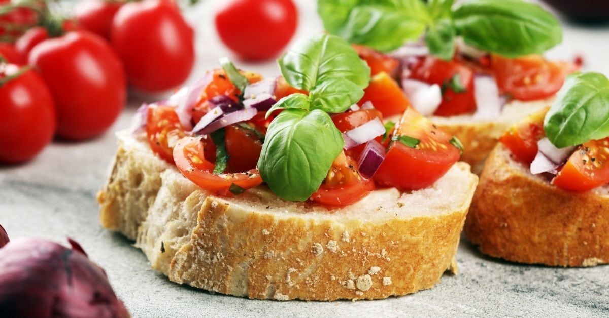 Bruschetta with Tomatoes and Basil