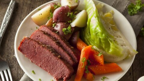 Homemade Corned Beef with Cabbage, Carrots and Potatoes
