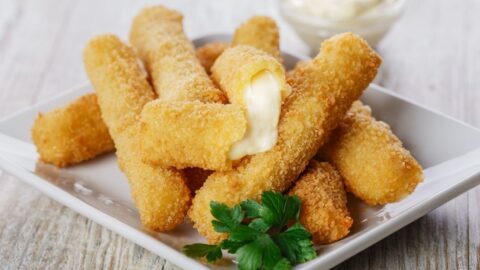 Homemade Mozzarella Cheese Sticks