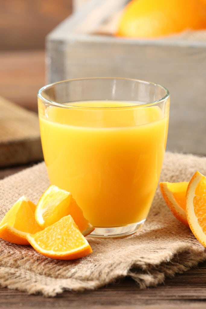 Orange Juice with Fresh Orange