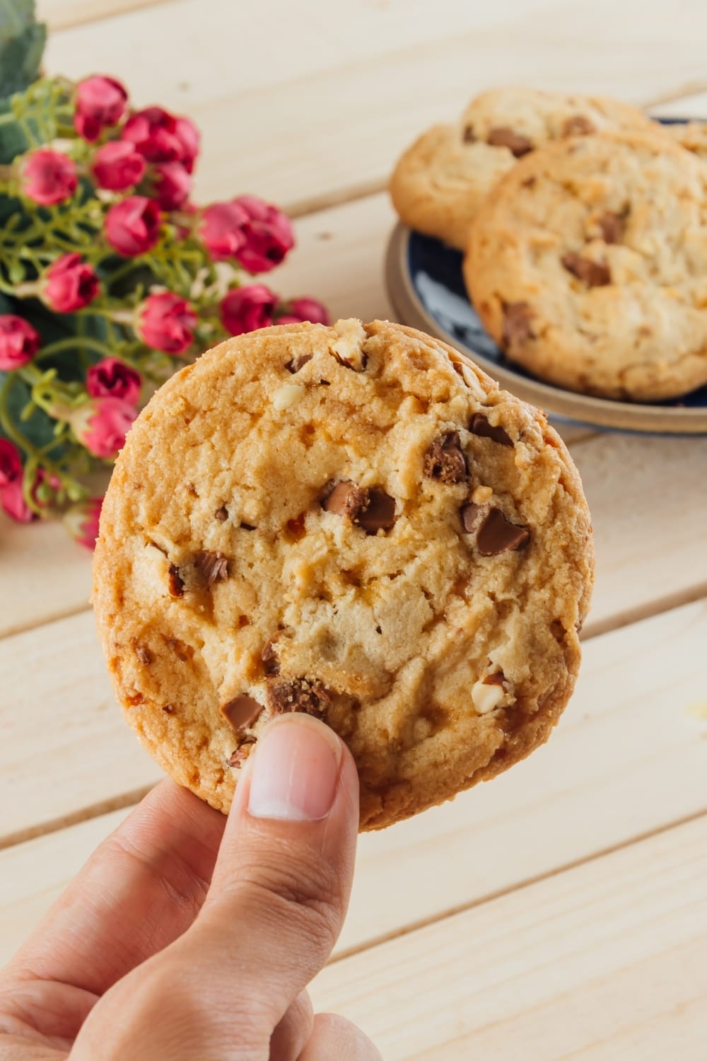 Heath Bar Cookies Insanely Good   Holding A Heath Bar Cookie 