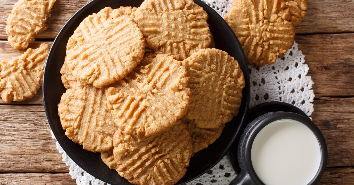 Homemade Peanut Butter Cookies with Milk