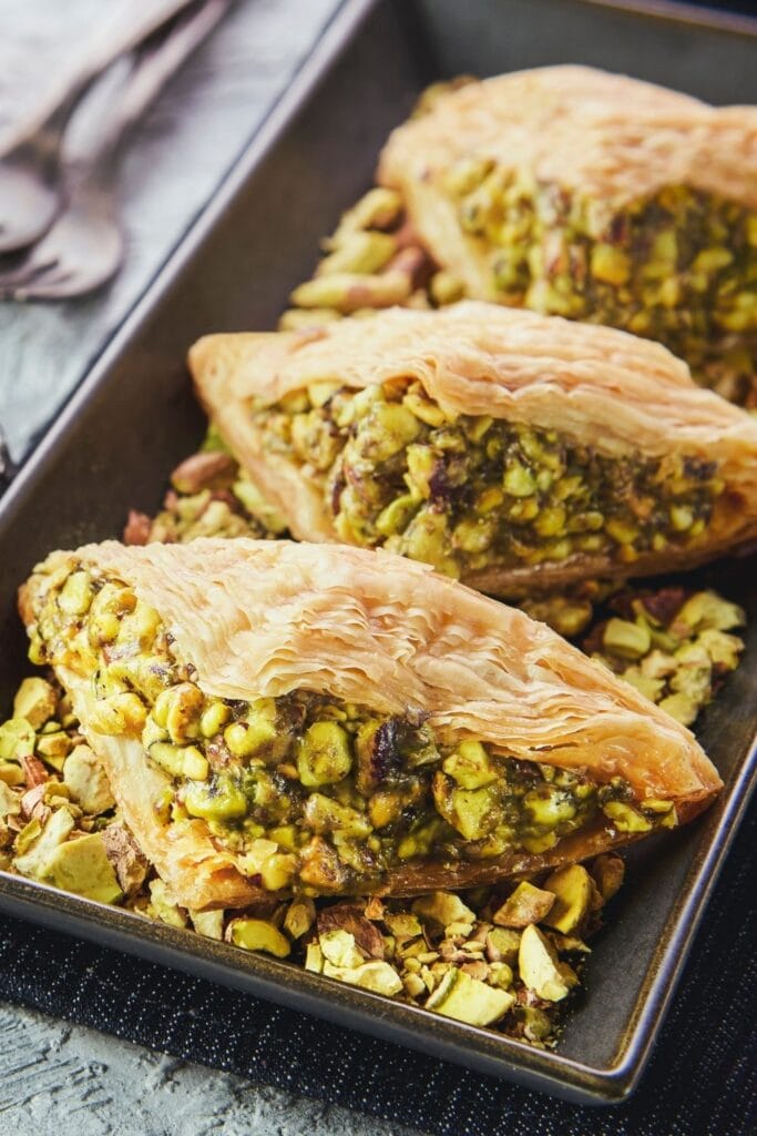 Phyllo Dough Filled with Pistachio Nuts