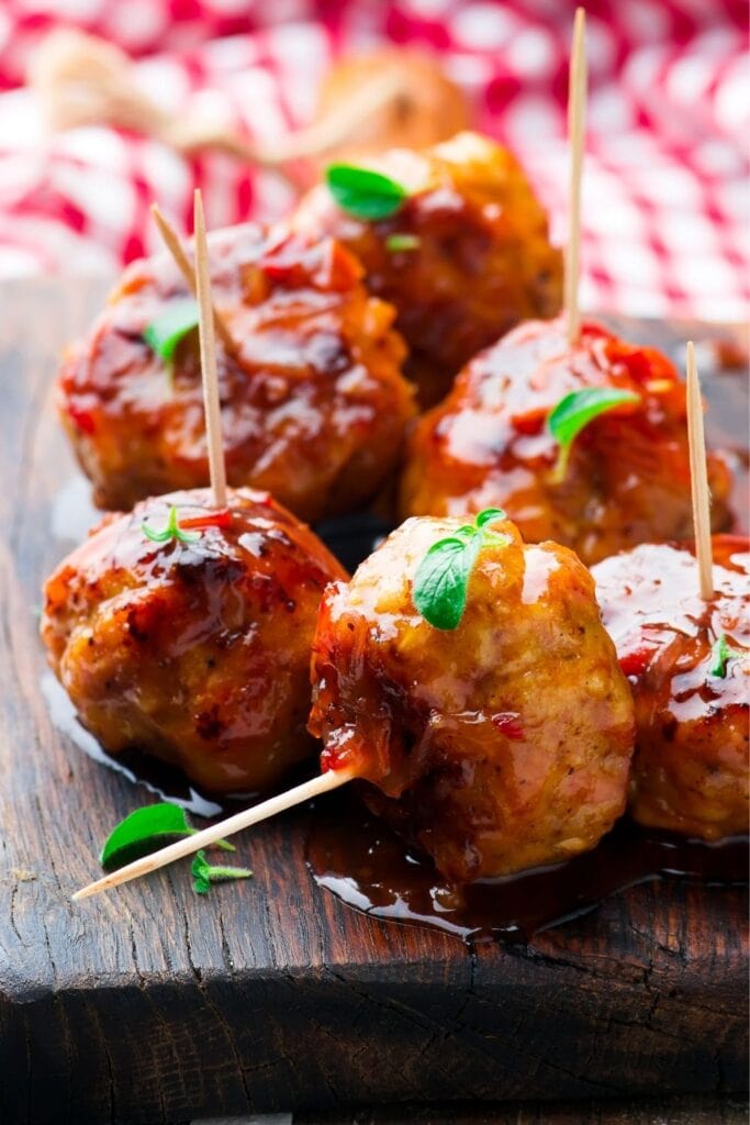 Chicken Meatballs on Sticks with Sauce