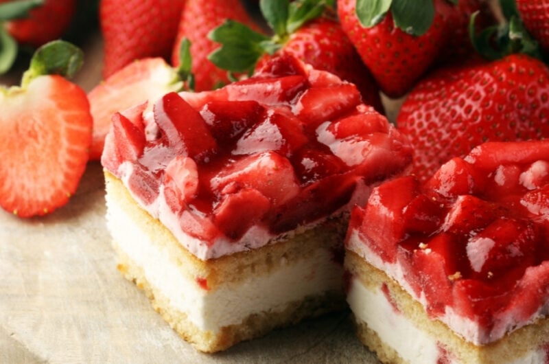 25 Best Summer Cake Recipes
