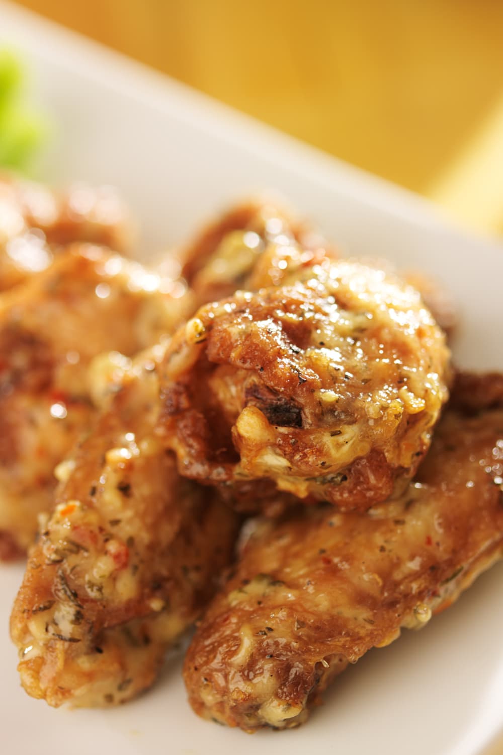 Bunch of chicken wings with garlic and parmesan flavor.
