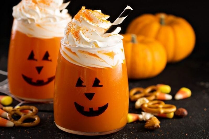 25 Spooky Halloween Cocktails & Drinks