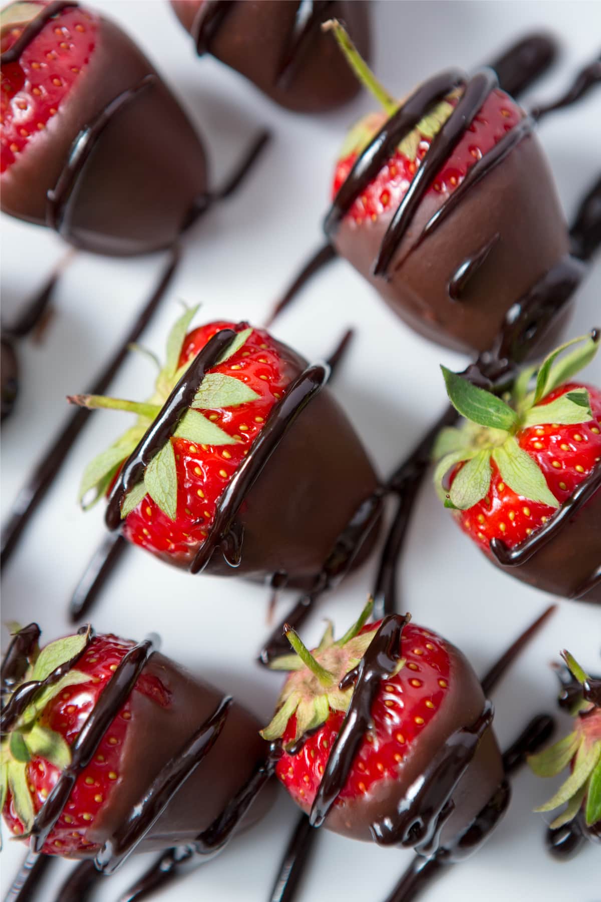 24 Best Strawberry Desserts ( Easy Recipes)