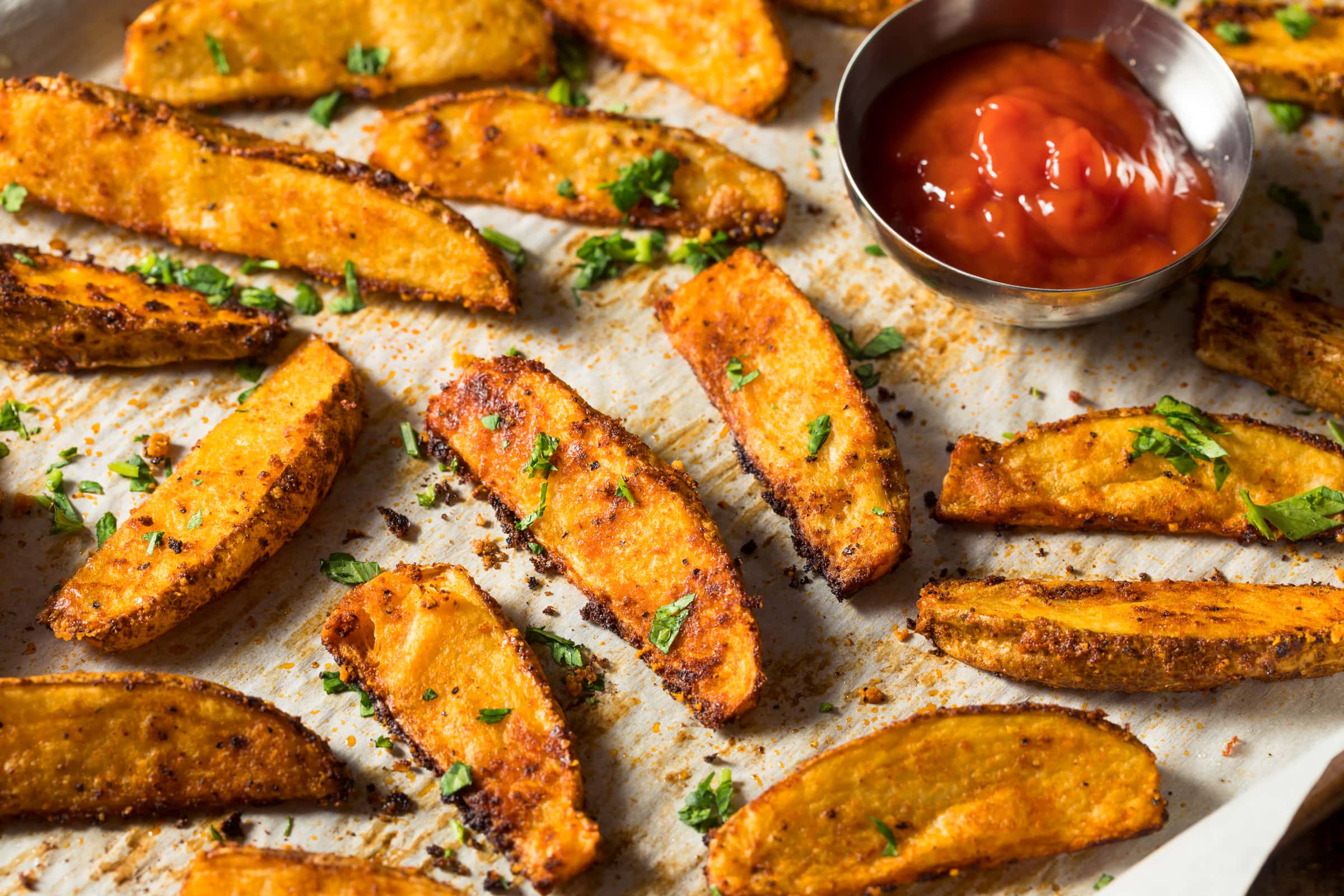 Homemade Baked Potato Wedges with Herbs and Garlic