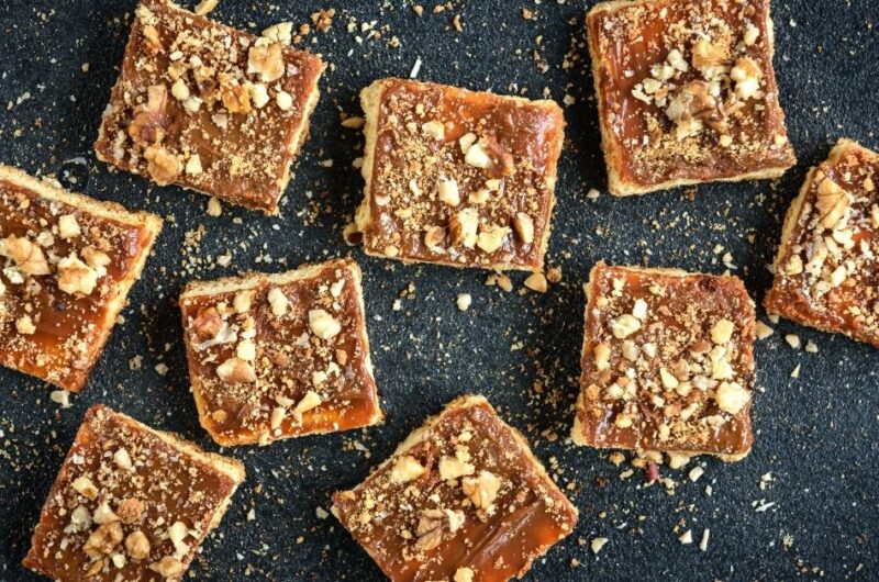 20 Toffee Desserts (+ Easy Recipes)