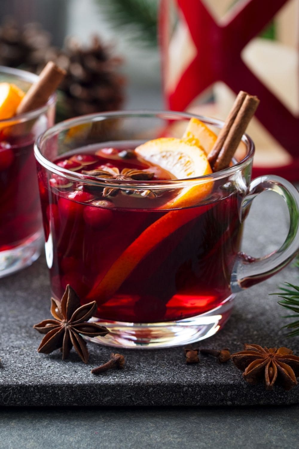 Mulled Red Wine with Cinnamon
