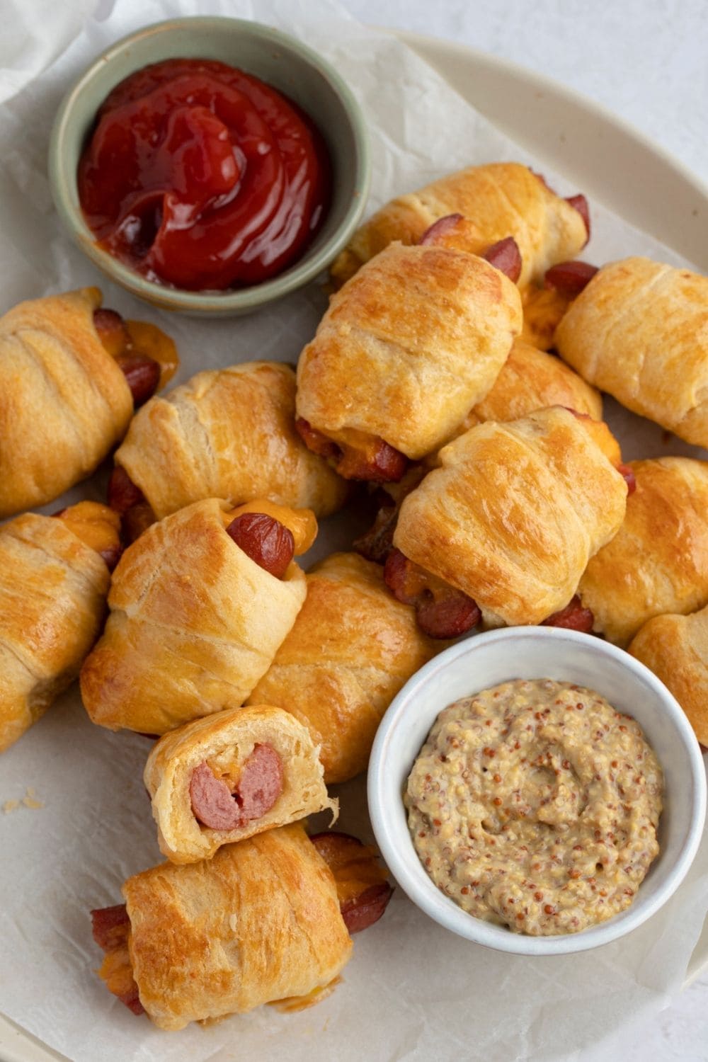 Pigs in a Blanket with Dipping Sauces