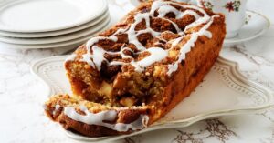 Apple Fritter Loaf Cake with Vanilla Icing