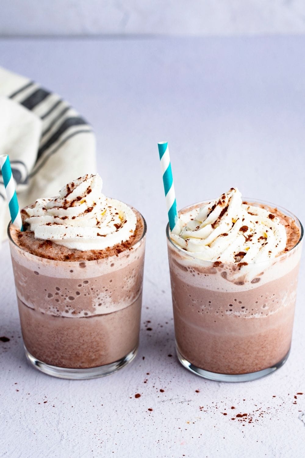 Frozen Hot Chocolate (Easy Recipe) Insanely Good